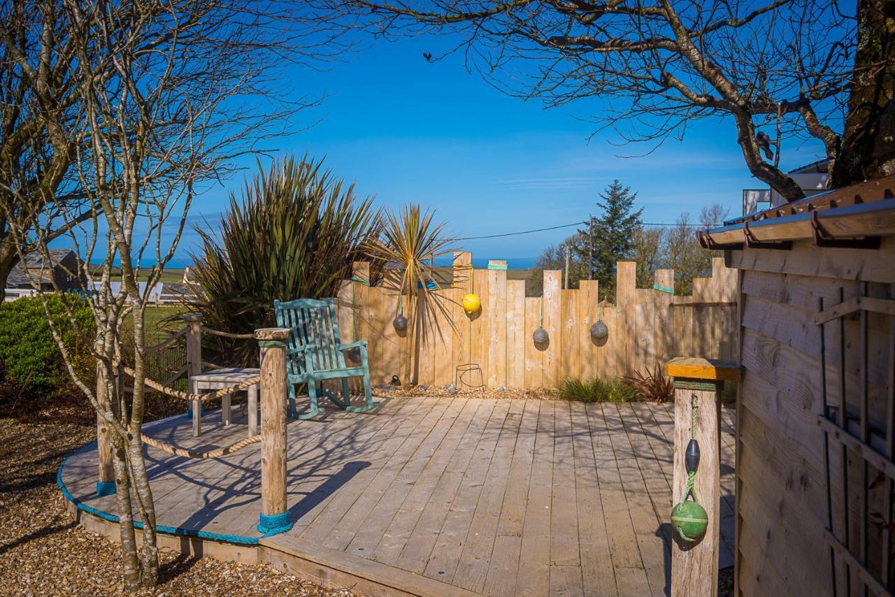 Driftwood Villa Бюд Екстериор снимка